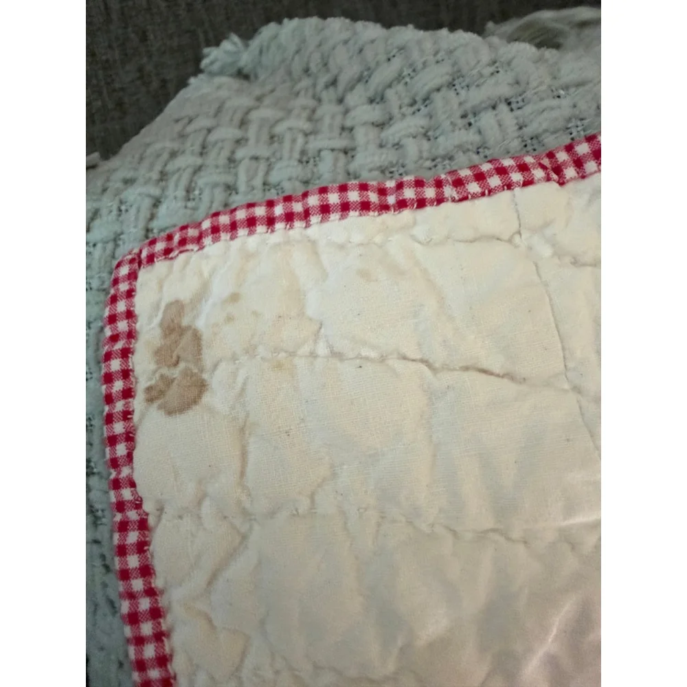 Vintage Hand Quilted Red White Patchwork Quilt Farmhouse Gingham Back 57x44
